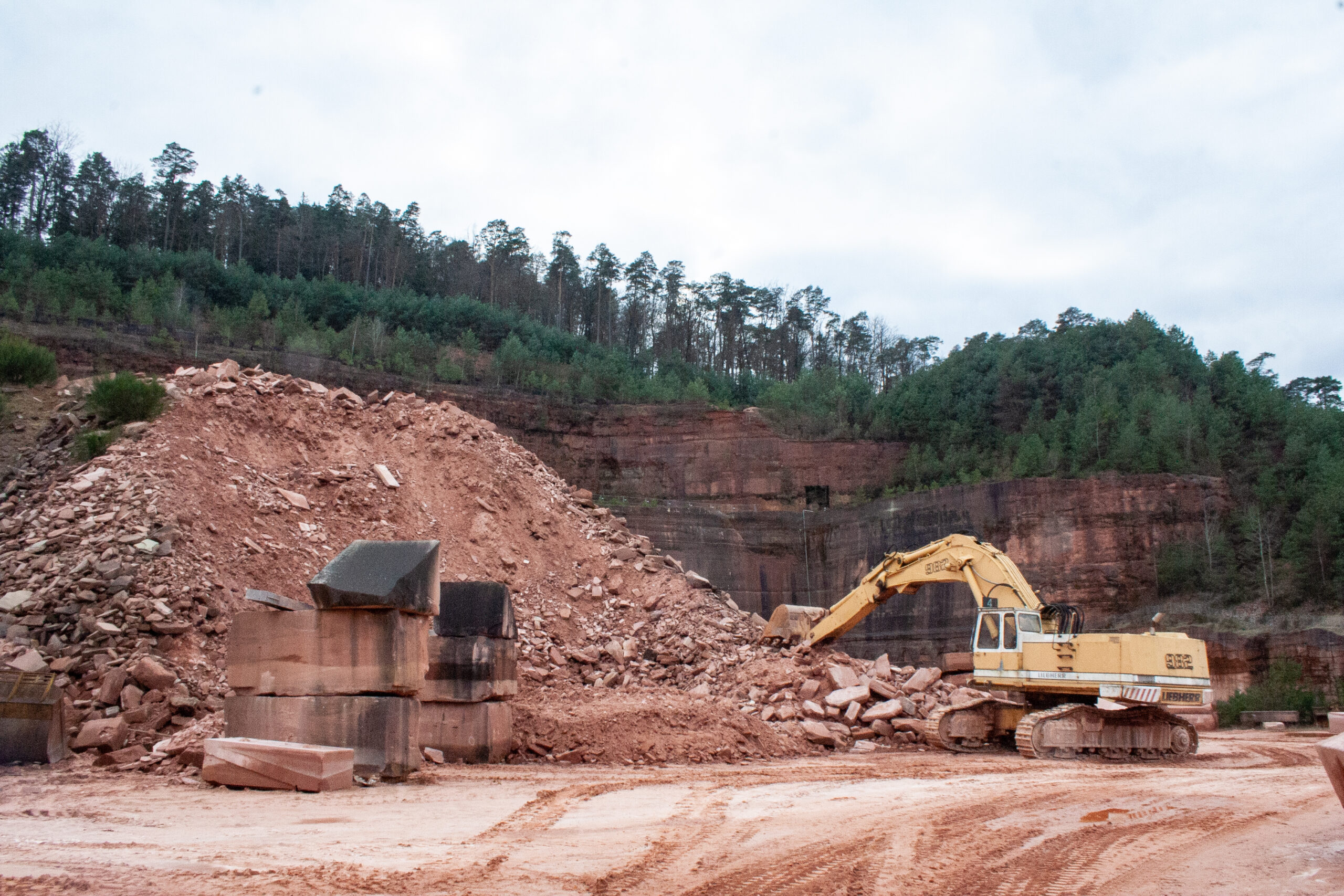 Cuisine-de-gres_tas-carriere_3